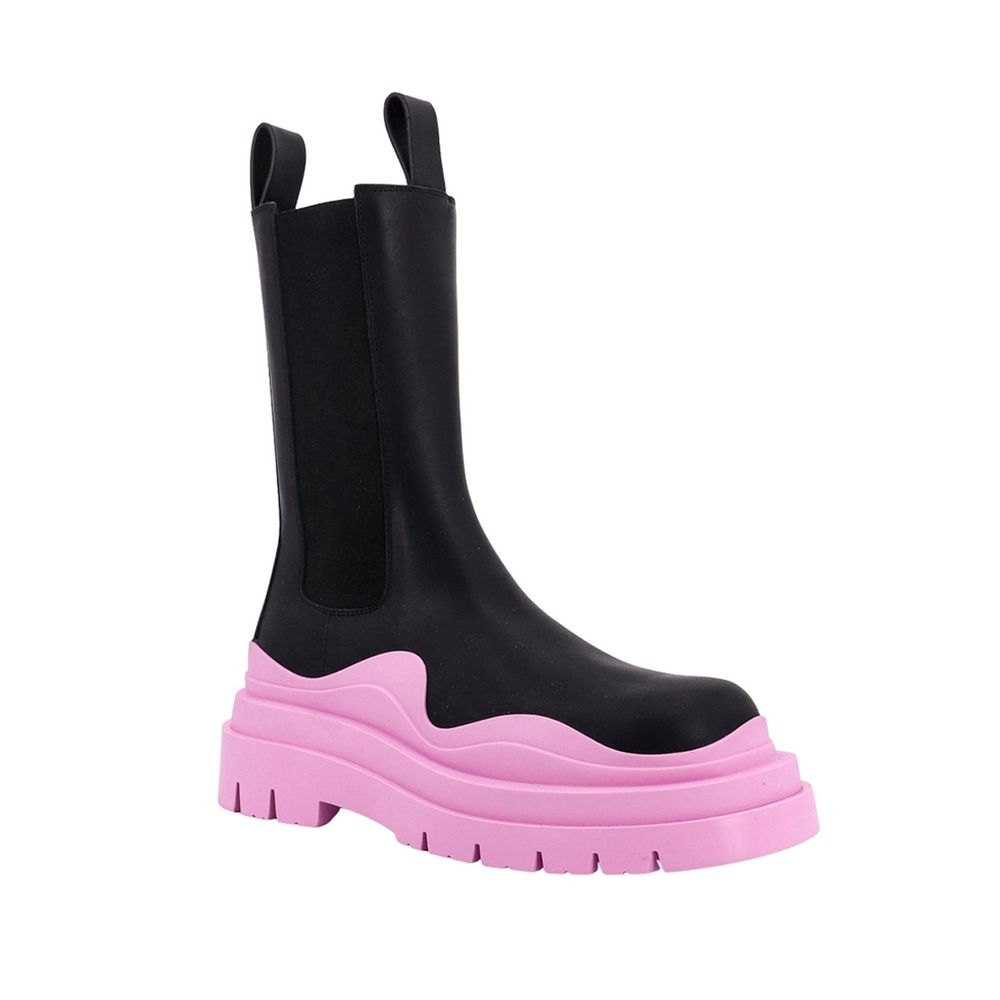 Black Calfskin Chelsea Boots Bottega Veneta